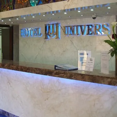 Univers 3*